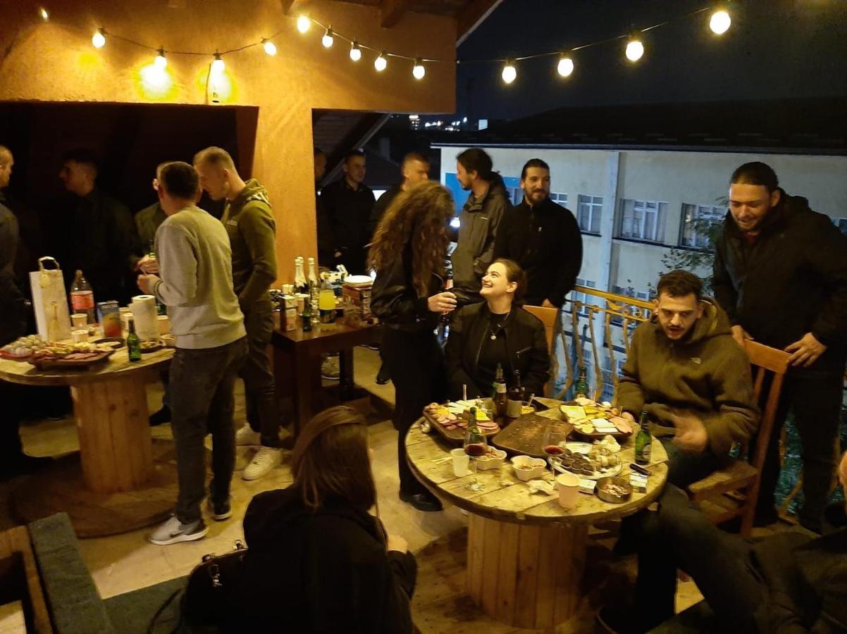 פרישטינה Hostel Prishtina Backpackers מראה חיצוני תמונה