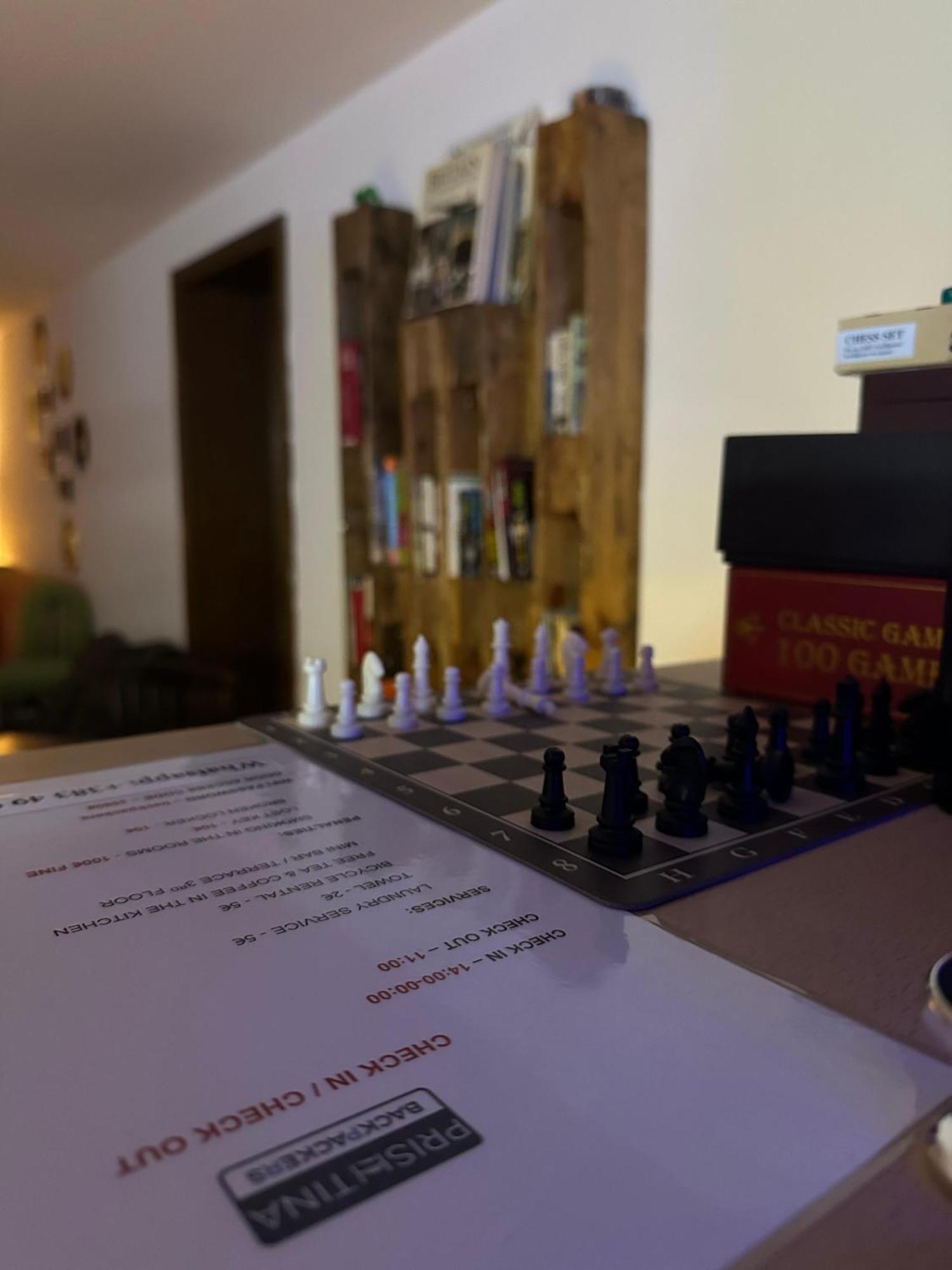 פרישטינה Hostel Prishtina Backpackers מראה חיצוני תמונה
